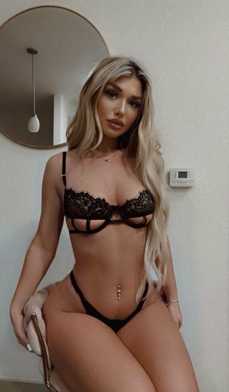 Bree Cooper nudes model images