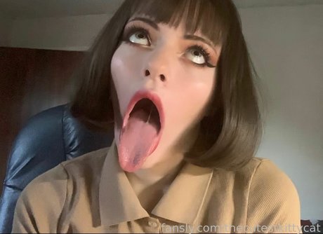 lesbian milf onlyfans beautiful image