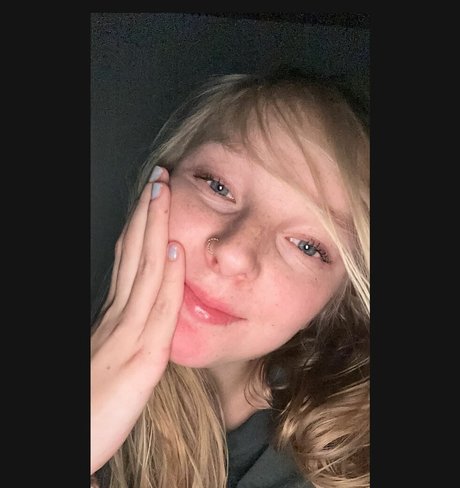 blonde vivi estrella porno bonita archivo