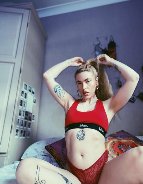 lucidbabyxo actriz de alta definición imagen