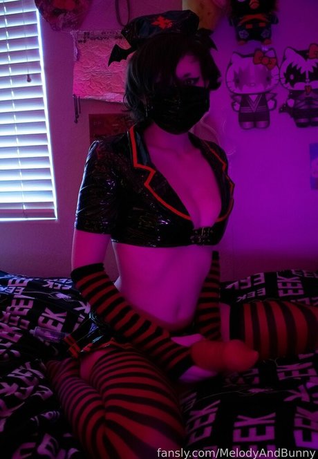 BrokenBunnys model porn archive