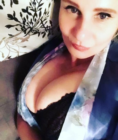 Alina Ottis mejor modelo imagen