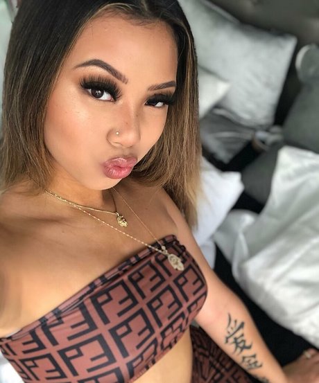 Thailiian actriz exclusiva imagen