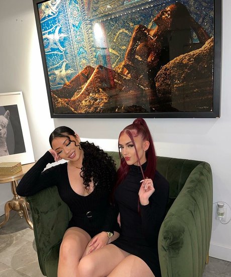 Thailiian art de star du porno photos