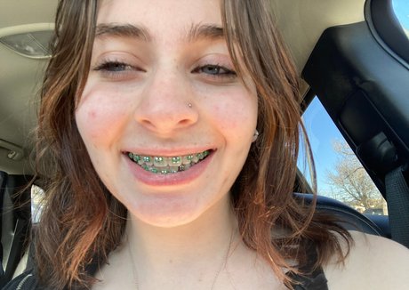 avieb4by porn star picture