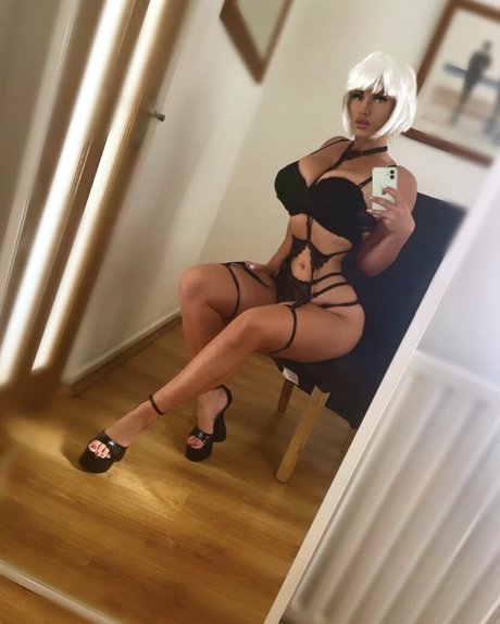 Angelica Sharpe desnudos de estrellas fotos