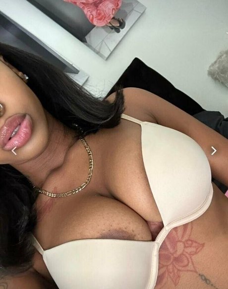 OfficialLadiiScorpio actriz desnuda recopilación