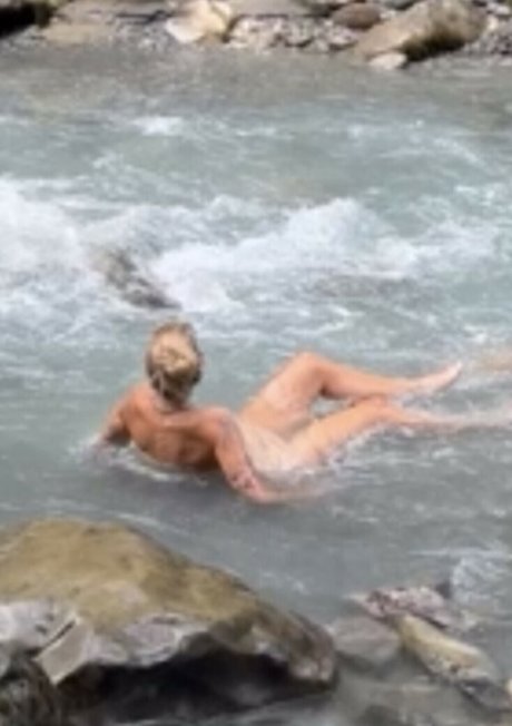 Abigail Martin modelo de arte galería