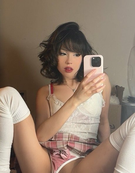 Linaboobie actriz erótica galería