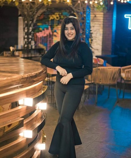 Apoorva Bhalla art pornstar picture