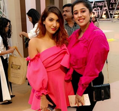 Apoorva Bhalla nus étoiles galeries