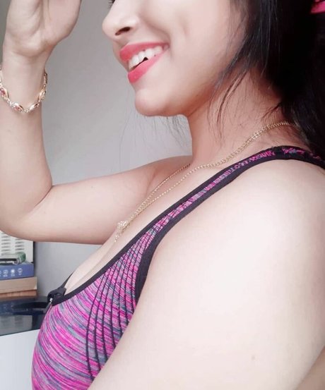 Aarohi Verma pornstar hot photo