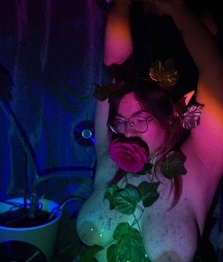 utkashnitke actriz exclusiva foto