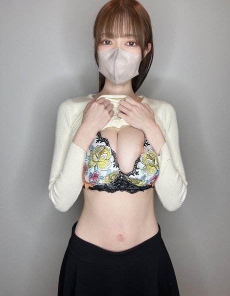 Yashiro Mio high quality pornstar images