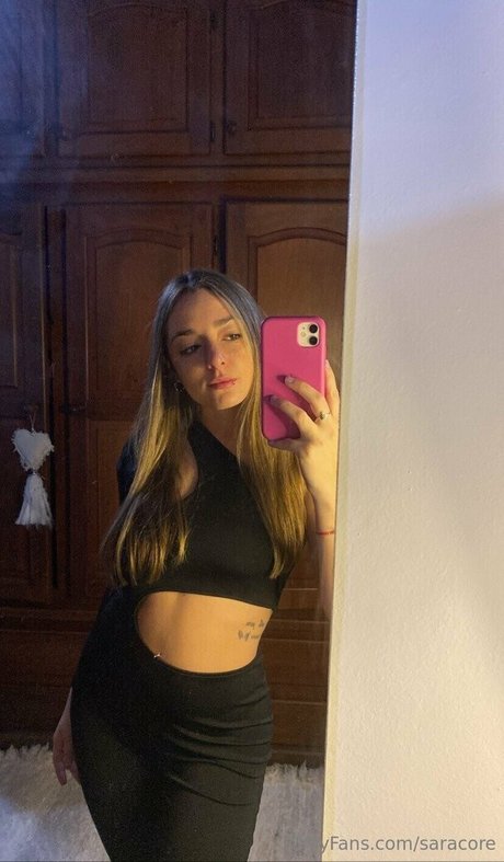 saracore buena actriz galería