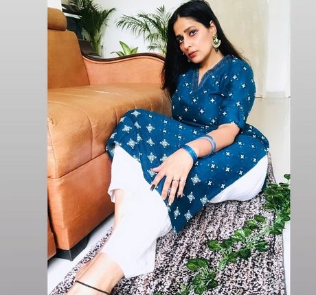 Vansheen Verma Sumbriya model free gallery