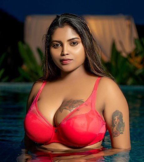Elakkiya Rajendran thumbnail