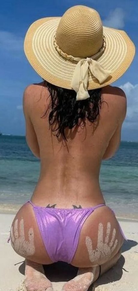 Livia Brito belle star du porno photos