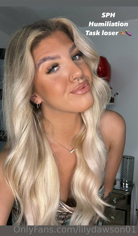 lilydawson01 nice actress gallery