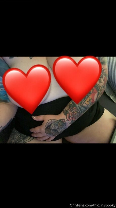 thicc n spooky belle actrice archive