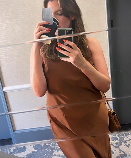 Lippsmacker model nude pic