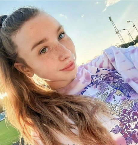 valerie chantal estrella porno xxx foto