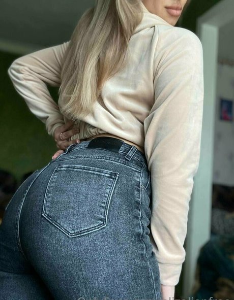 candyadria star du porno photos