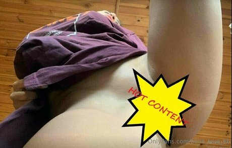 bella love fit actrice de nus galerie