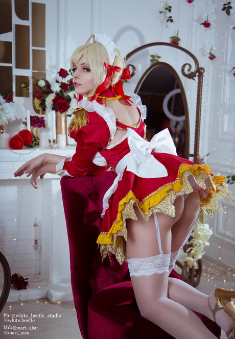 Mari Aisu pornstar beautiful photos