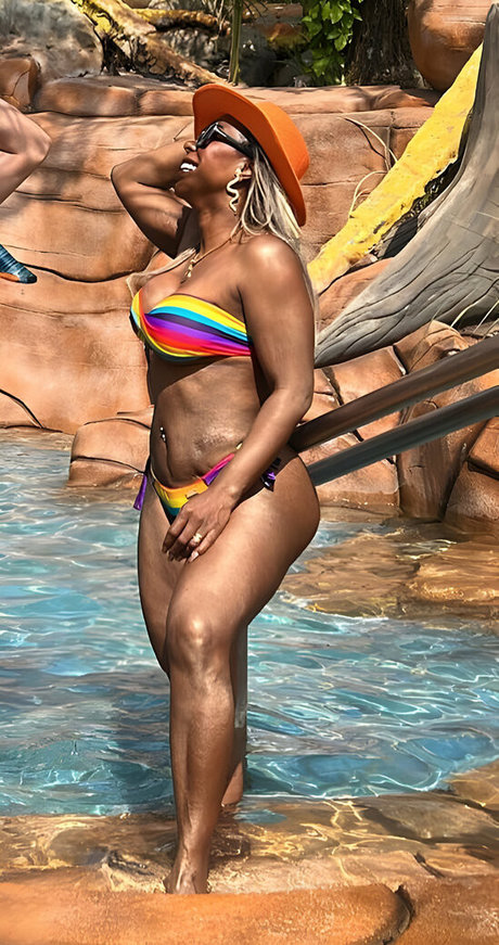 Adelia Soares arte estrella porno galería