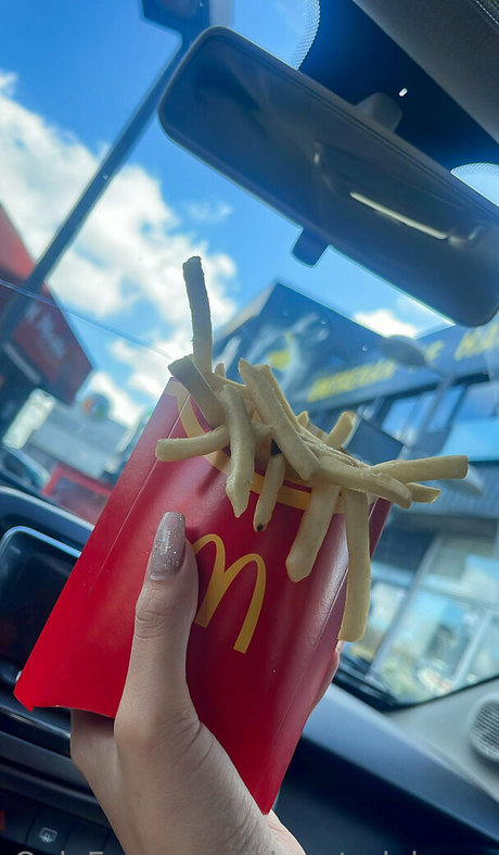 hinnatadelucca star du porno gratuite des photos