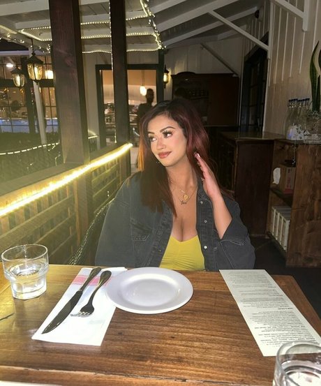 Punjabi Mami étoile gratuite photos