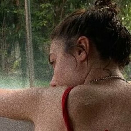 SofiBavasso estrella superior fotos