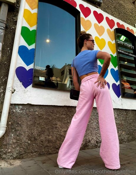 theotherideaofher actriz exclusiva archivo