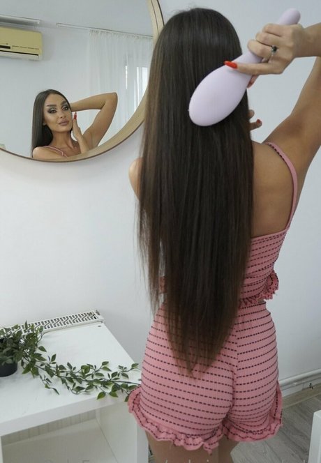 sabrina wet hole étoile magnifique images