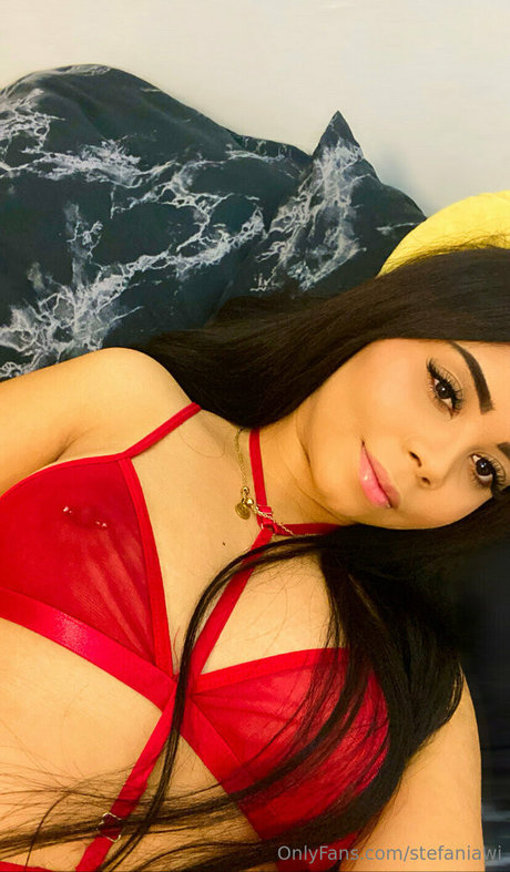 stefaniaqos star xxx photo