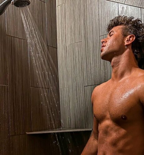 nategarner modèle de sexe collection