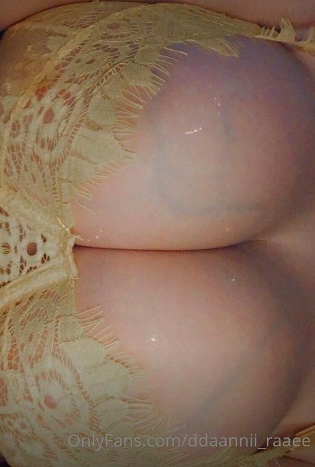 curvy blonde onlyfans hot sexy images