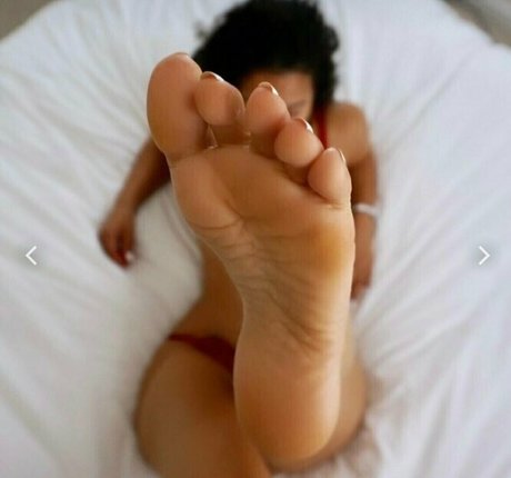 footjobsandfeet belle star du porno images