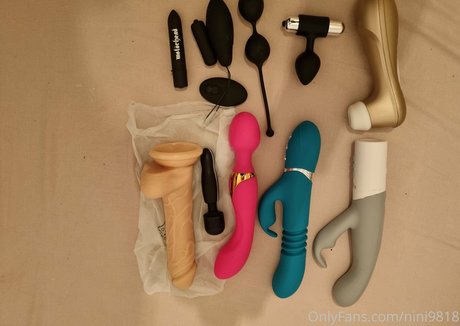 nini9818 desnudos estrella fotos