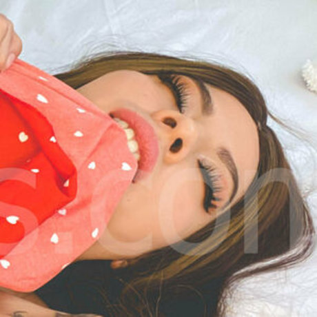 Kanako Redfield modèle joli photo