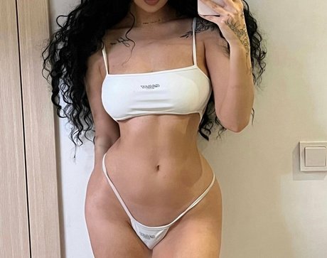 Sofigonewild high quality pornstar pictures