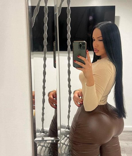 biancatoxic star du porno gratuite img