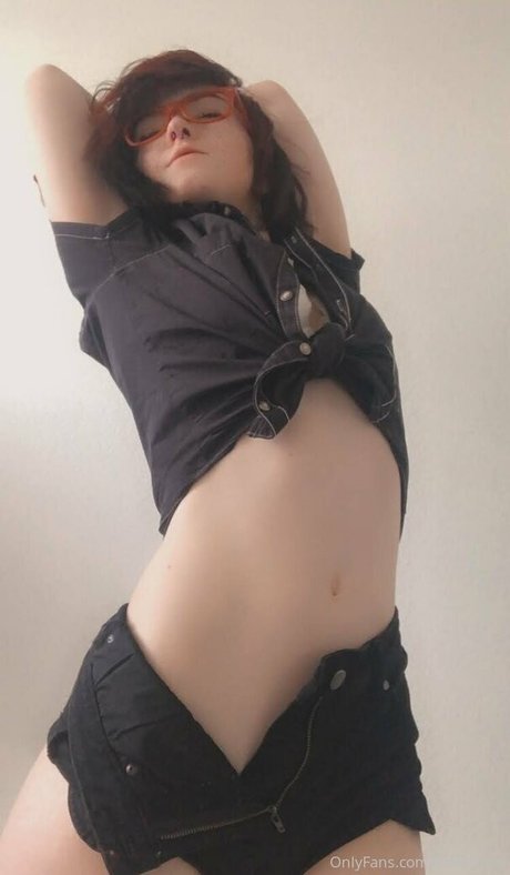 lyraluv bonita estrella porno archivo