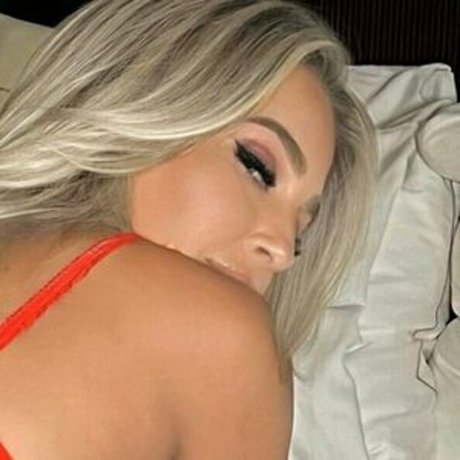 solothebullxxx star du porno de haute qualité des photos