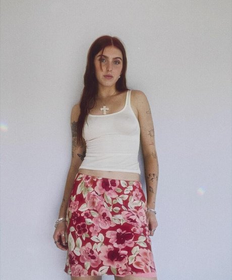 maaddielewis estrella perfecta foto