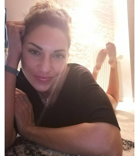 lapulvisecrets nice actress picture