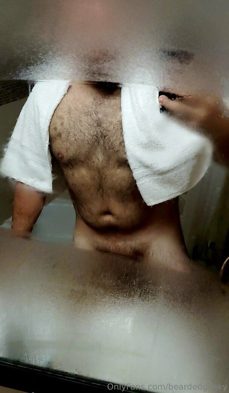 beardedgeeky pretty pornstar picture