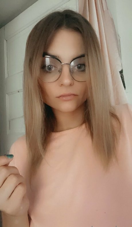 lexybebe5 bonita estrella porno imágenes