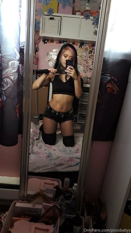 pisssbabyy actrice galerie